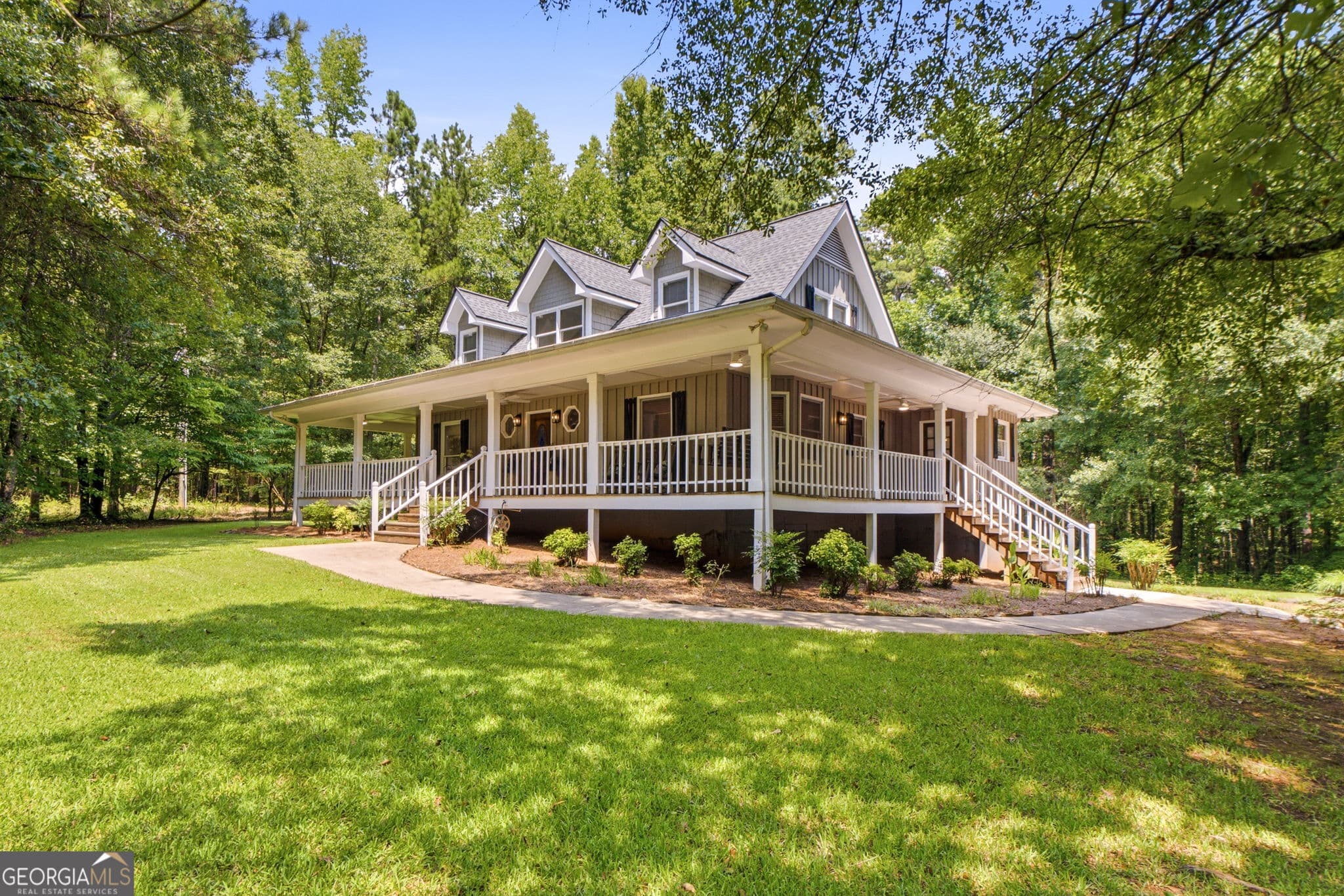 4 bedroom, 3 bathroom, 2,262 sq ft single family residence for sale at 421 S Mount Carmel Road, Mcdonough, GA 30253 — photo 8