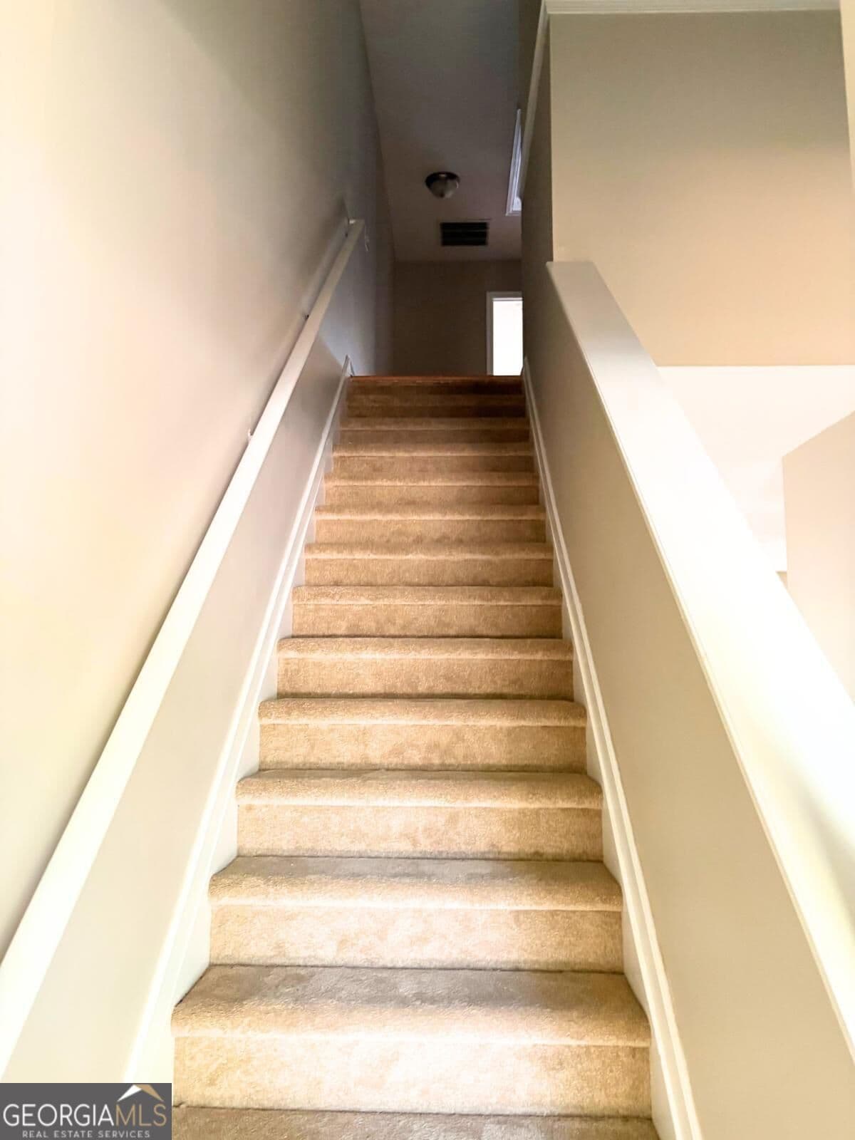 3 bedroom, 2.5 bathroom, 1,608 sq ft townhouse for sale at 11315 Michelle Way, Hampton, GA 30228 — photo 6