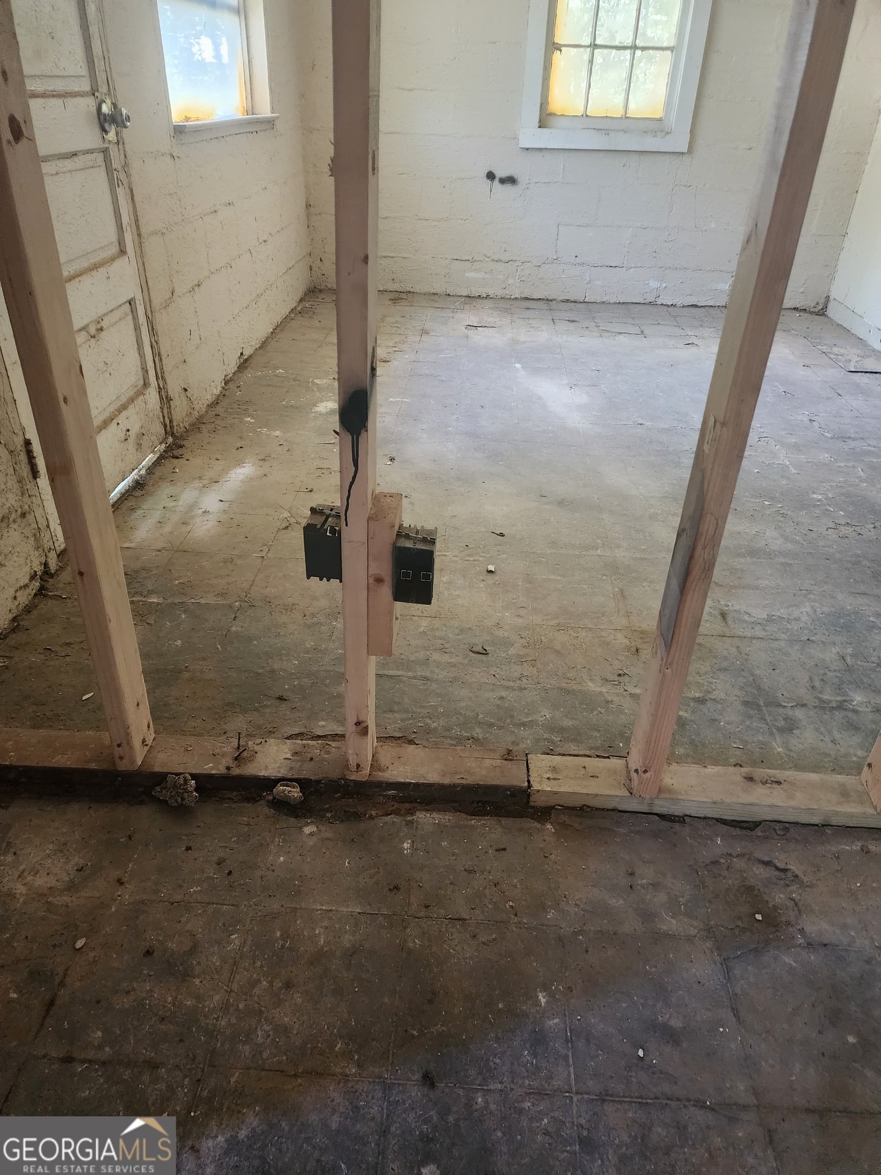 2 bedroom, 2 bathroom, 1,008 sq ft single family residence for sale at 340 Poppy Avenue, Macon, GA 31204 — photo 7