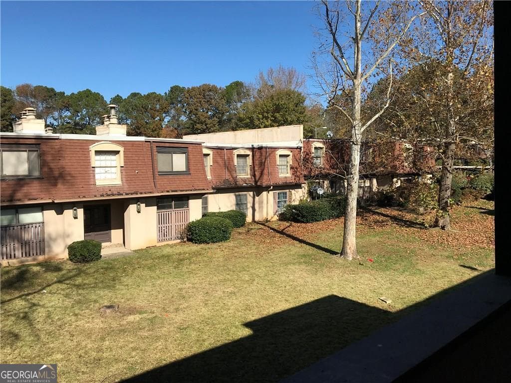 3 bedroom, 2 bathroom, 1,628 sq ft condominium for sale at 3090 Parc Lorraine, Lithonia, GA 30038