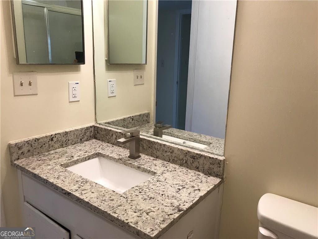 3 bedroom, 2 bathroom, 1,628 sq ft condominium for sale at 3090 Parc Lorraine, Lithonia, GA 30038 — photo 4