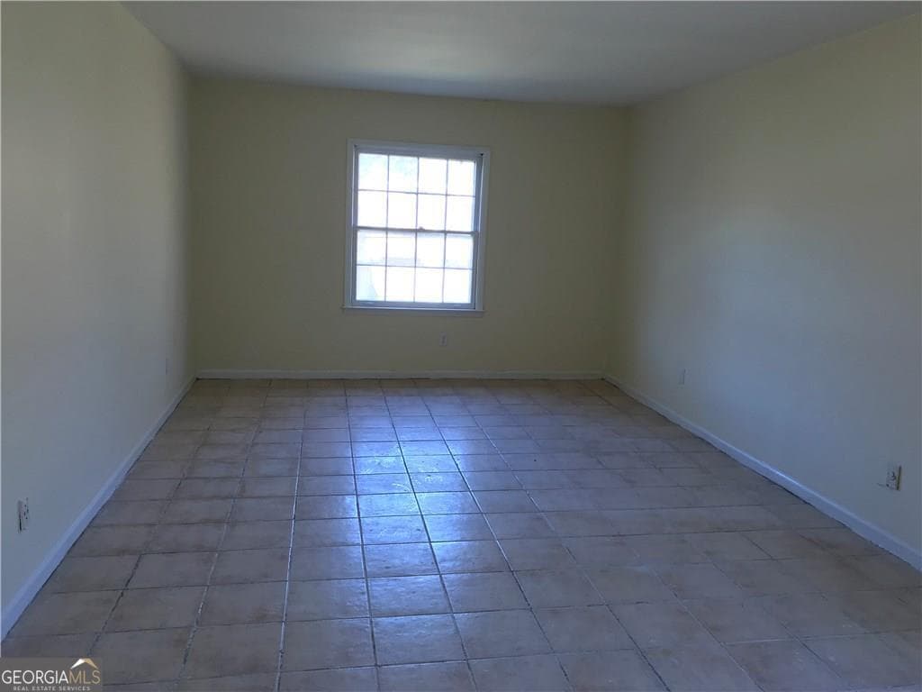 3 bedroom, 2 bathroom, 1,628 sq ft condominium for sale at 3090 Parc Lorraine, Lithonia, GA 30038 — photo 8