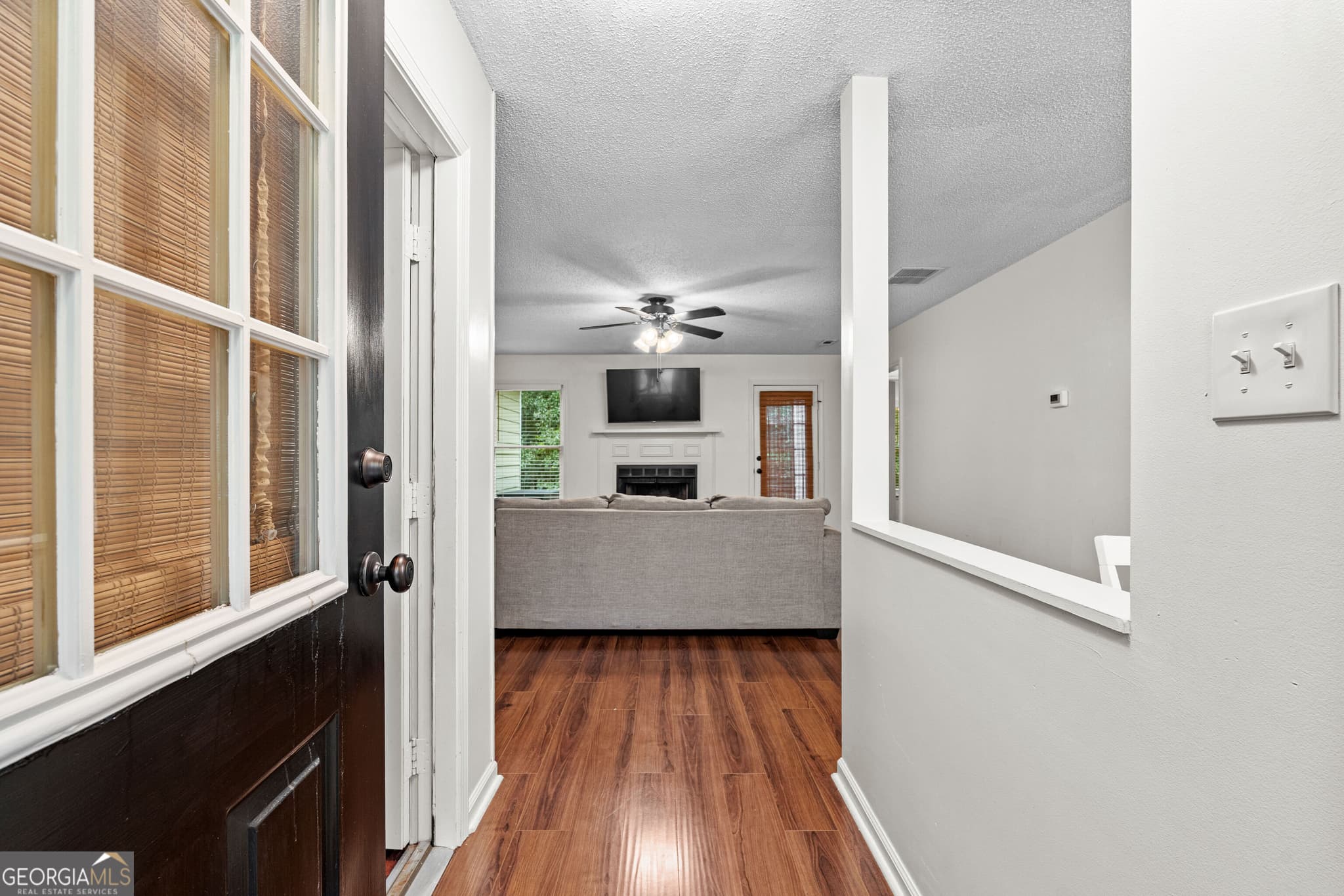 3 bedroom, 2 bathroom, 1,662 sq ft single family residence for sale at 165 Wagon Wheel Trail, Senoia, GA 30276 — photo 8