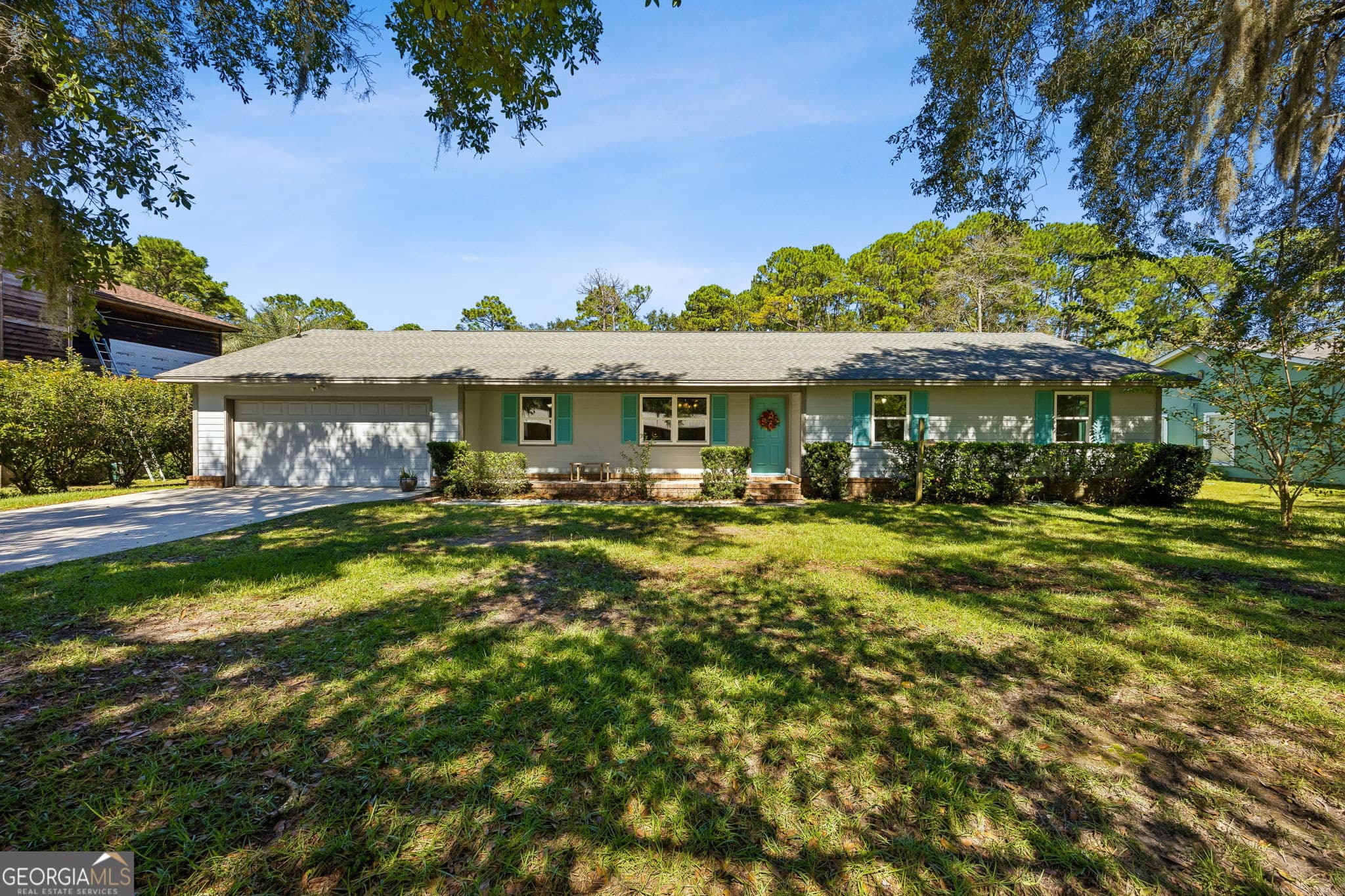 3 bedroom, 2 bathroom, 1,908 sq ft single family residence for sale at 218 N 4th Street, St. Marys, GA 31558 — photo 1 of 56