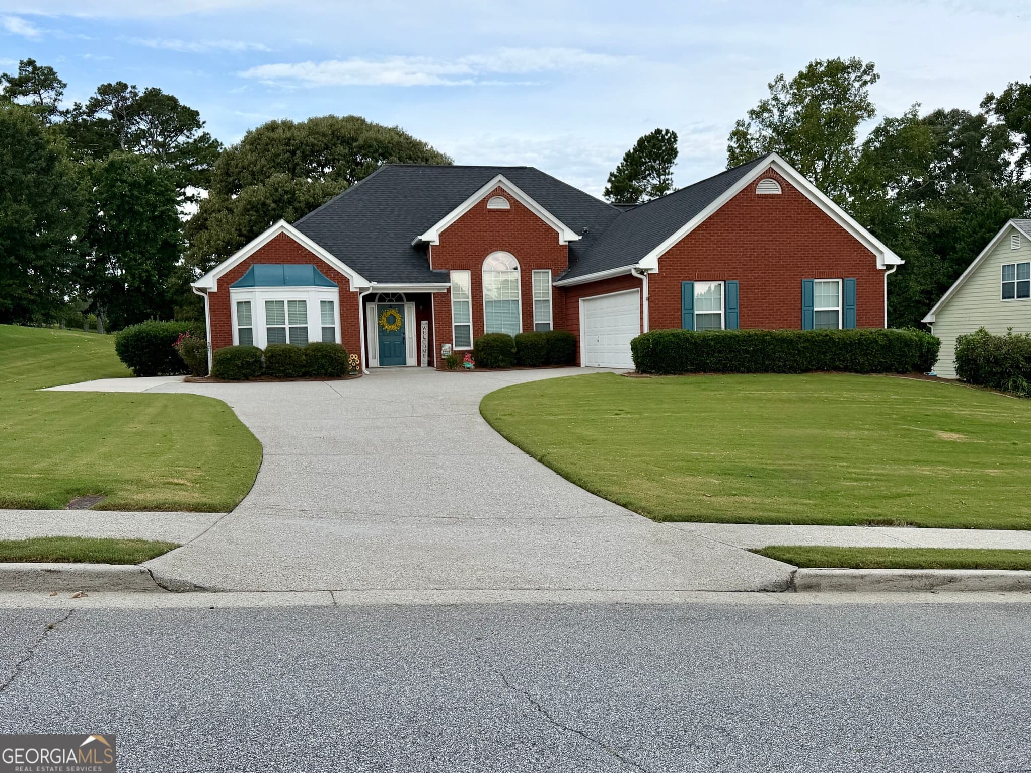 4 bedroom, 2 bathroom, 2,433 sq ft single family residence for sale at 3660 Arden Creek Court, Bethlehem, GA 30620