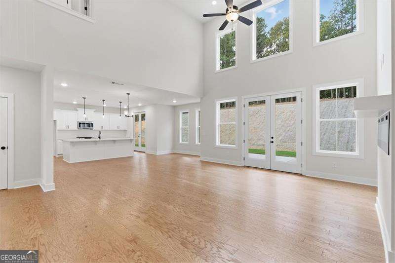 5 bedroom, 3.5 bathroom, 2,962 sq ft single family residence for sale at 9 Everwood Court, Rome, GA 30161 — photo 7