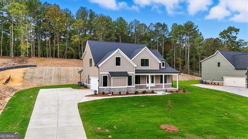 5 bedroom, 3.5 bathroom, 2,962 sq ft single family residence for sale at 9 Everwood Court, Rome, GA 30161 — photo 3