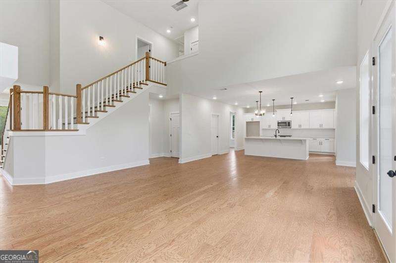 5 bedroom, 3.5 bathroom, 2,962 sq ft single family residence for sale at 9 Everwood Court, Rome, GA 30161 — photo 8