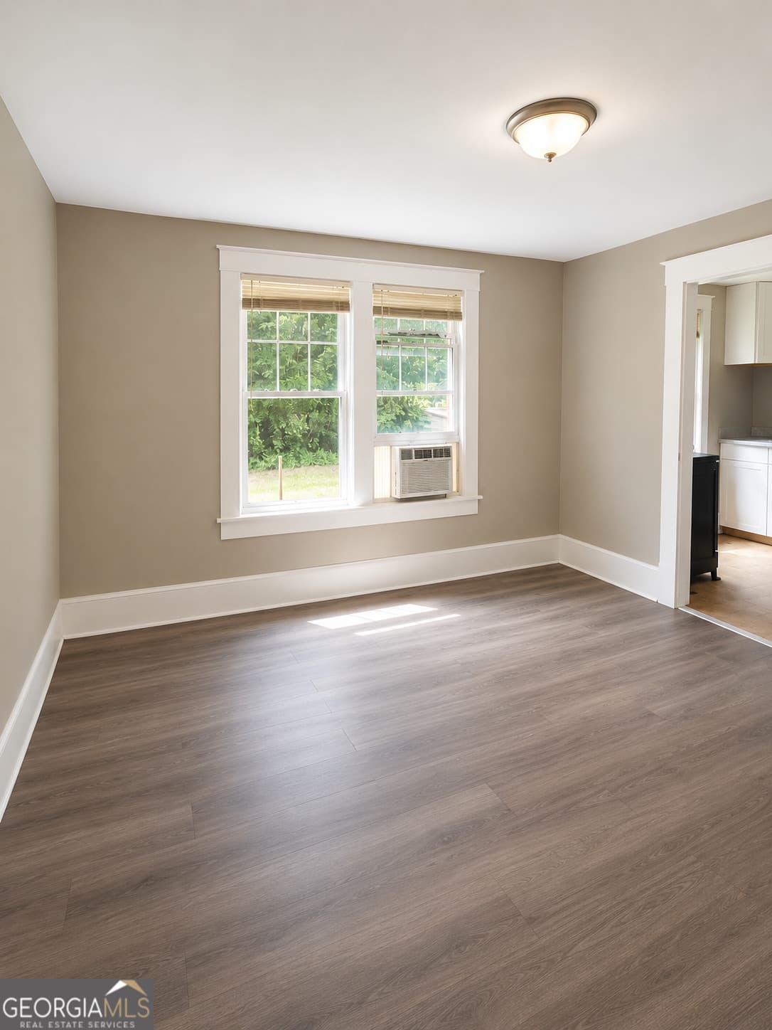 2 bedroom, 1 bathroom apartment for rent at 1049 Birch Street, Macon, GA 31204 for $800 a month — photo 3