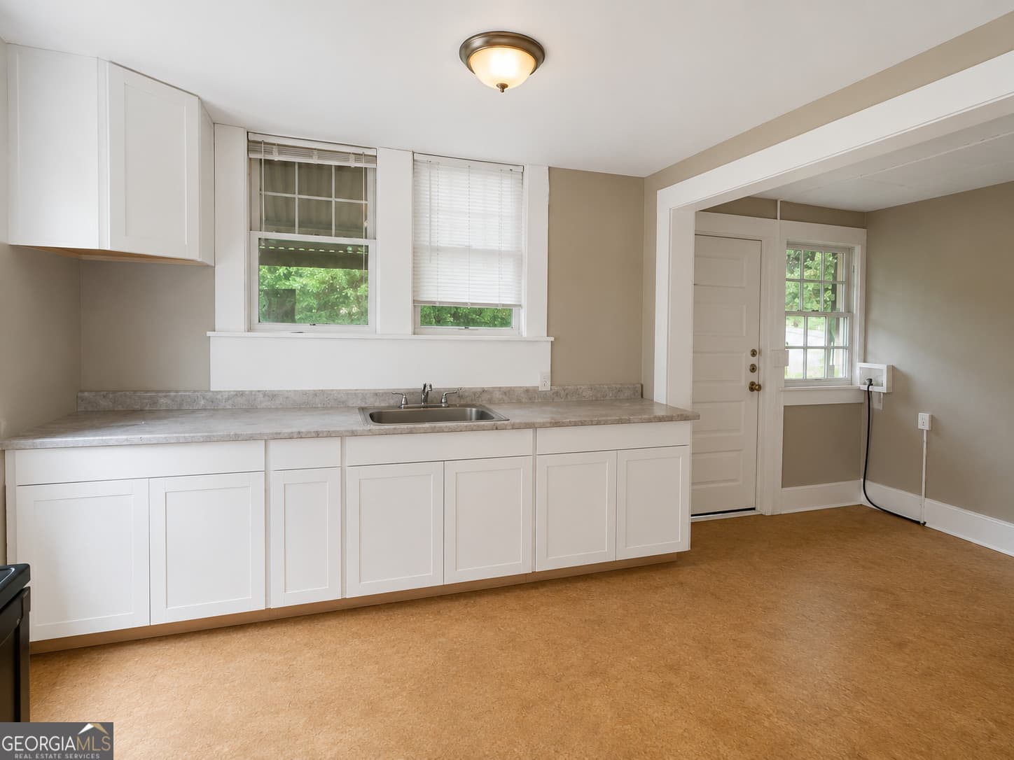 2 bedroom, 1 bathroom apartment for rent at 1049 Birch Street, Macon, GA 31204 for $800 a month — photo 4