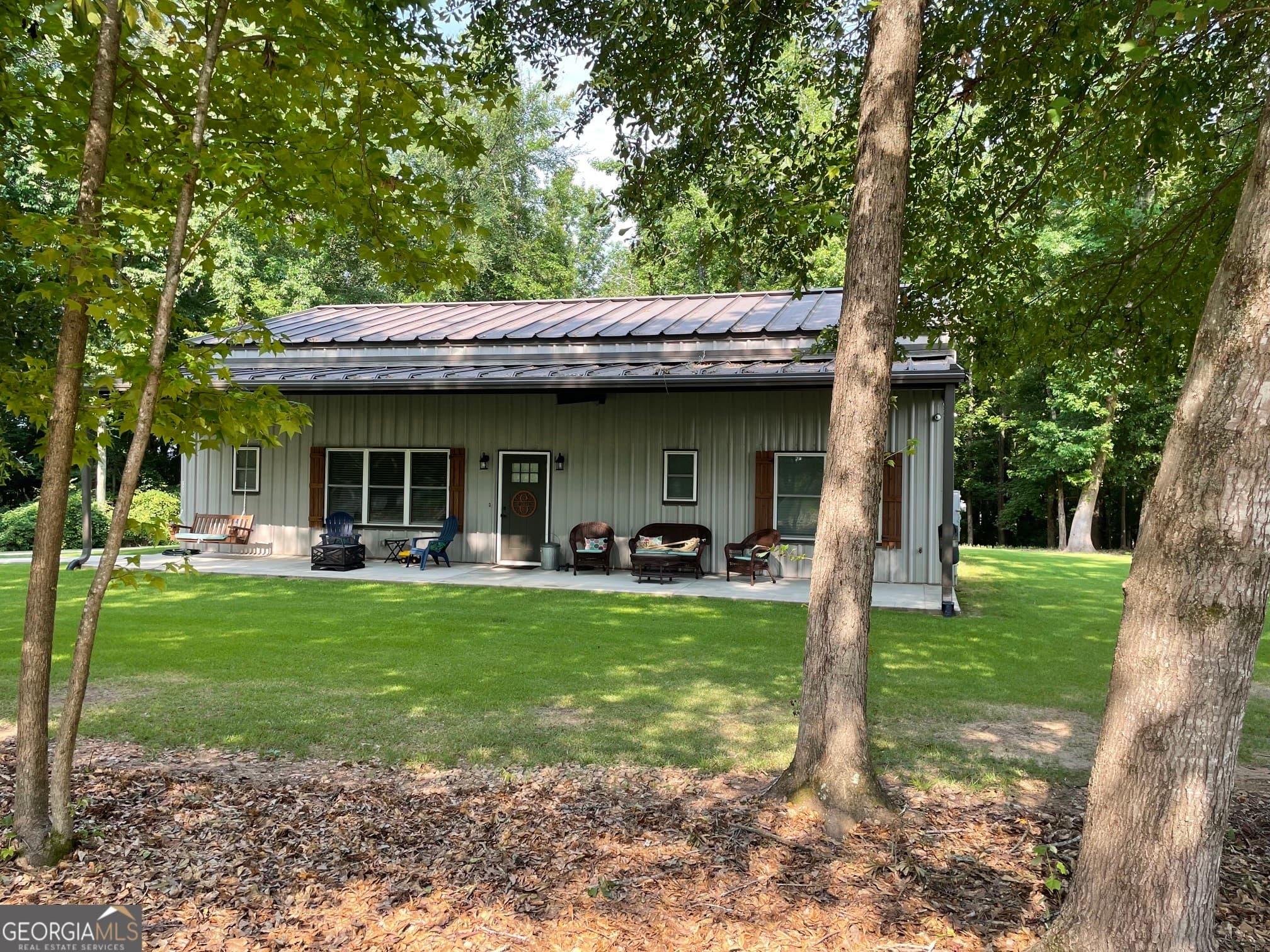 2 bedroom, 2 bathroom, 1,500 sq ft single family residence for sale at 58 Greers Dairy Road, Covington, GA 30014 — photo 1 of 38