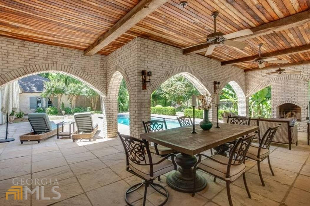 4 bedroom, 4 bathroom, 4,338 sq ft single family residence for rent at 2510 Bohler Road, Atlanta, GA 30327 for $15,000 a month — photo 6