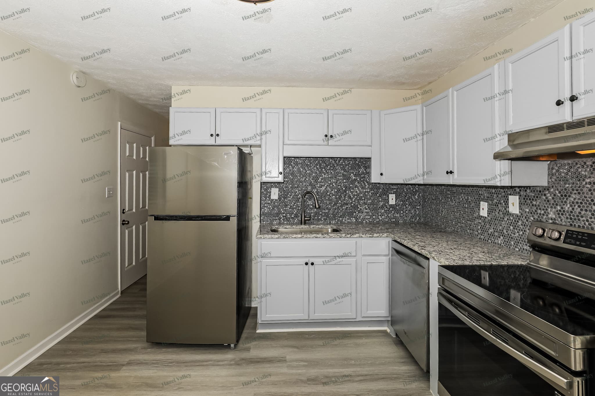 3 bedroom, 1.5 bathroom, 1,040 sq ft single family residence for rent at 8355 Dunellen Lane, Jonesboro, GA 30238 for $1,470 a month — photo 7