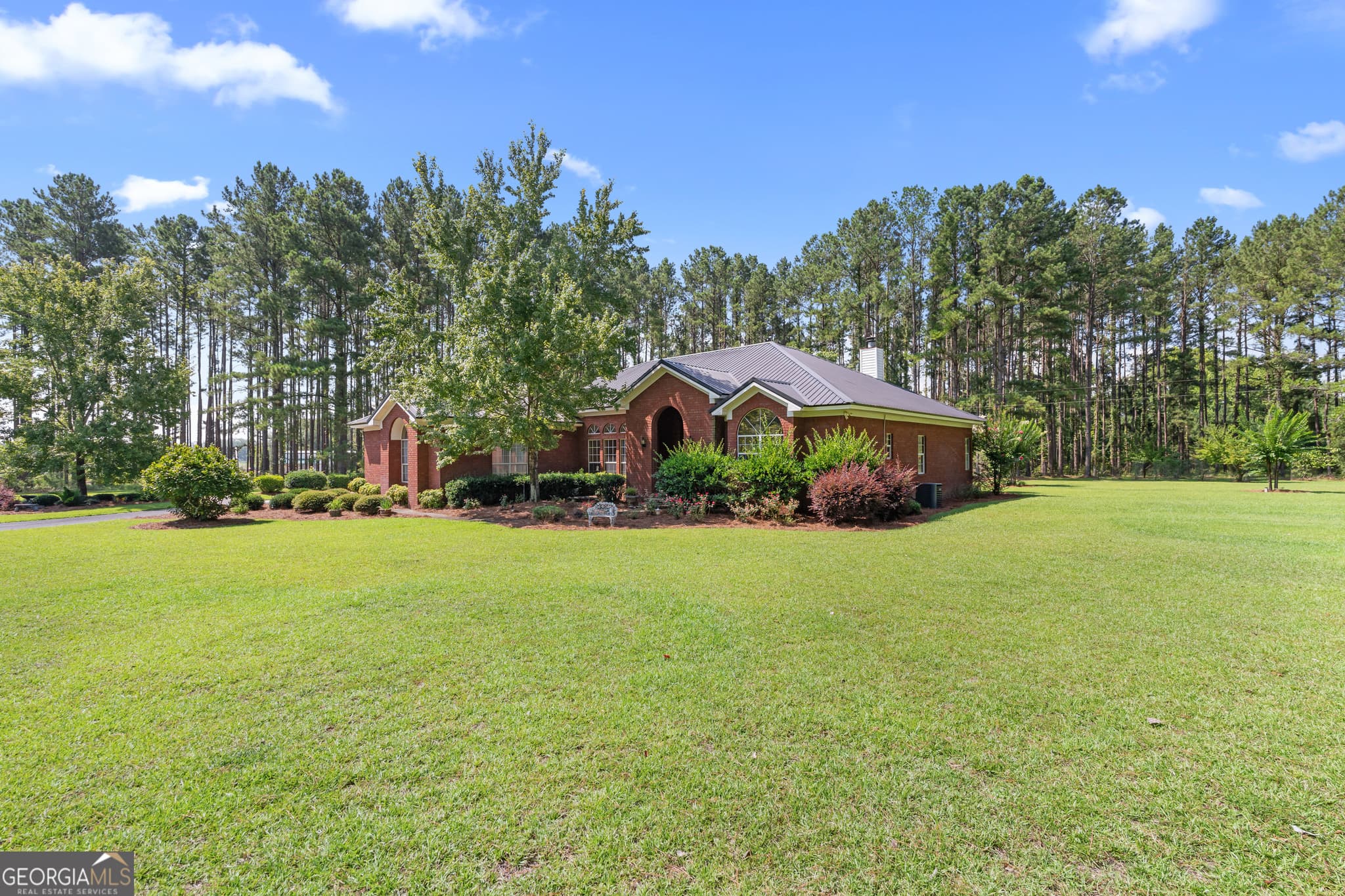 4 bedroom, 3 bathroom, 3,261 sq ft single family residence for sale at 2055 Blankenbaker Road, Statesboro, GA 30458 — photo 3