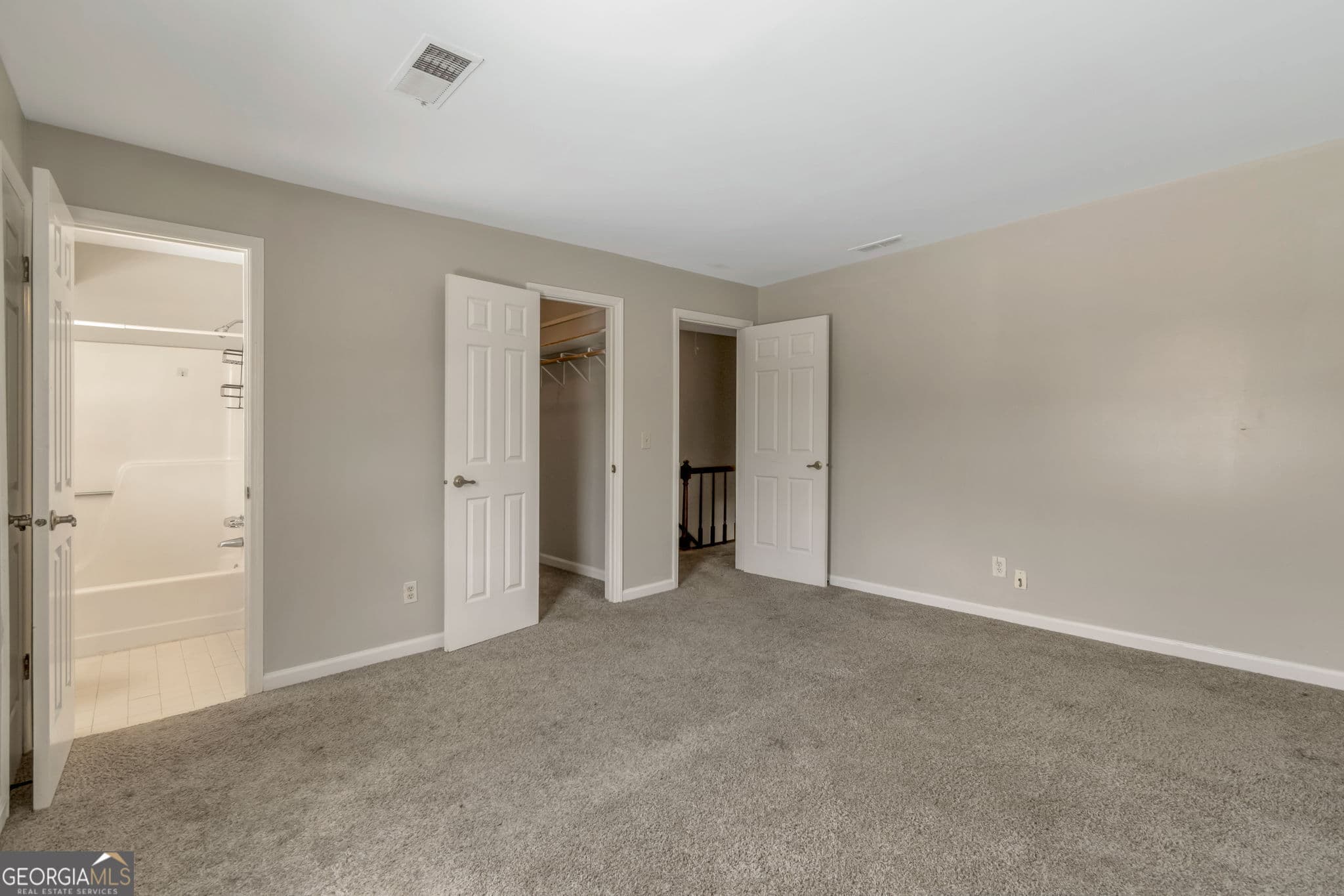 2 bedroom, 2.5 bathroom, 1,249 sq ft townhouse for rent at 136 Old Ferry Way, Roswell, GA 30076 for $1,595 a month — photo 10