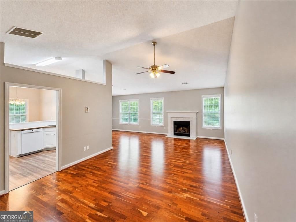 3 bedroom, 2 bathroom, 1,614 sq ft single family residence for sale at 1620 Madison Drive, Bethlehem, GA 30620 — photo 3