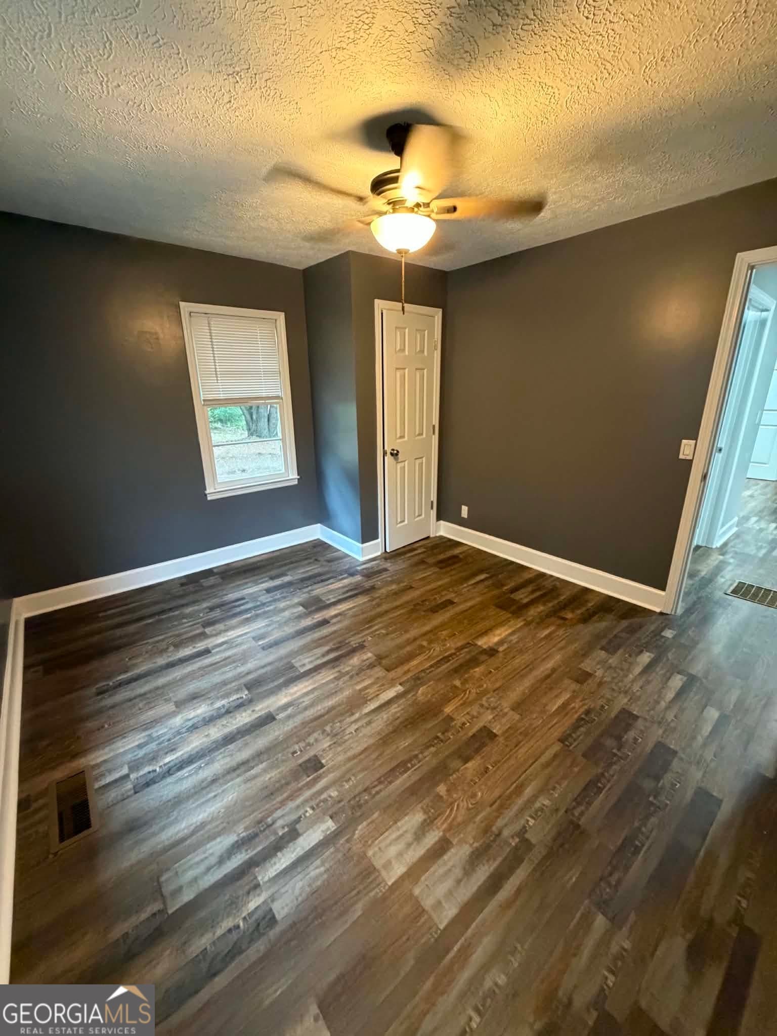 3 bedroom, 2 bathroom, 1,390 sq ft single family residence for sale at 5545 Bacon Avenue, Eastman, GA 31023 — photo 8