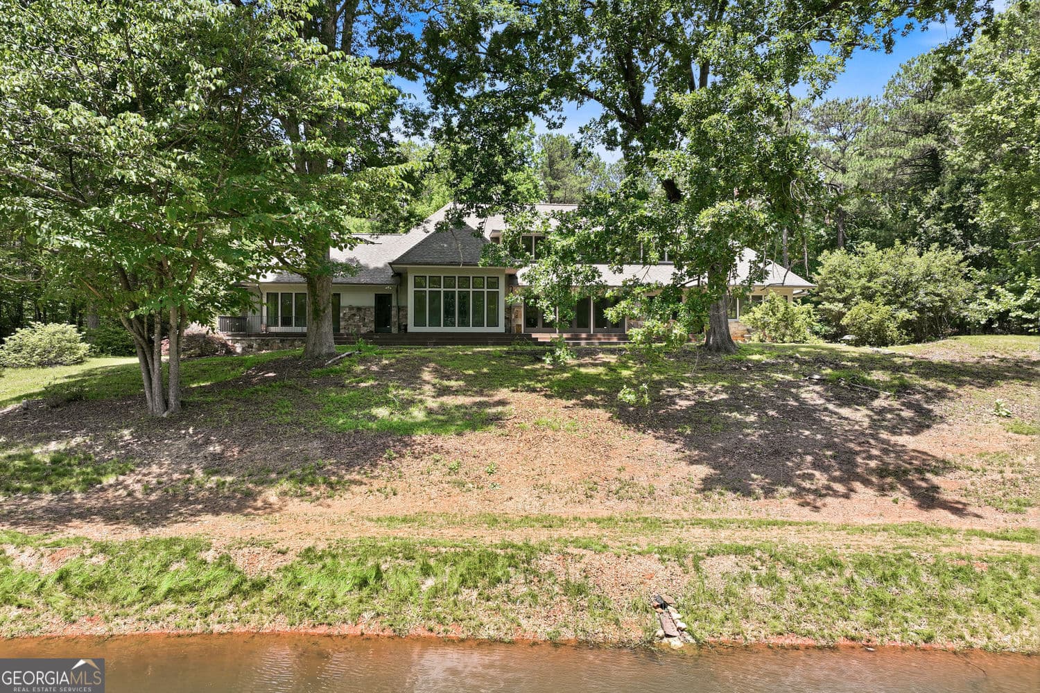 5 bedroom, 4.5 bathroom, 7,552 sq ft single family residence for rent at 3735 Smithtown Road, Suwanee, GA 30024 for $7,500 a month — photo 7