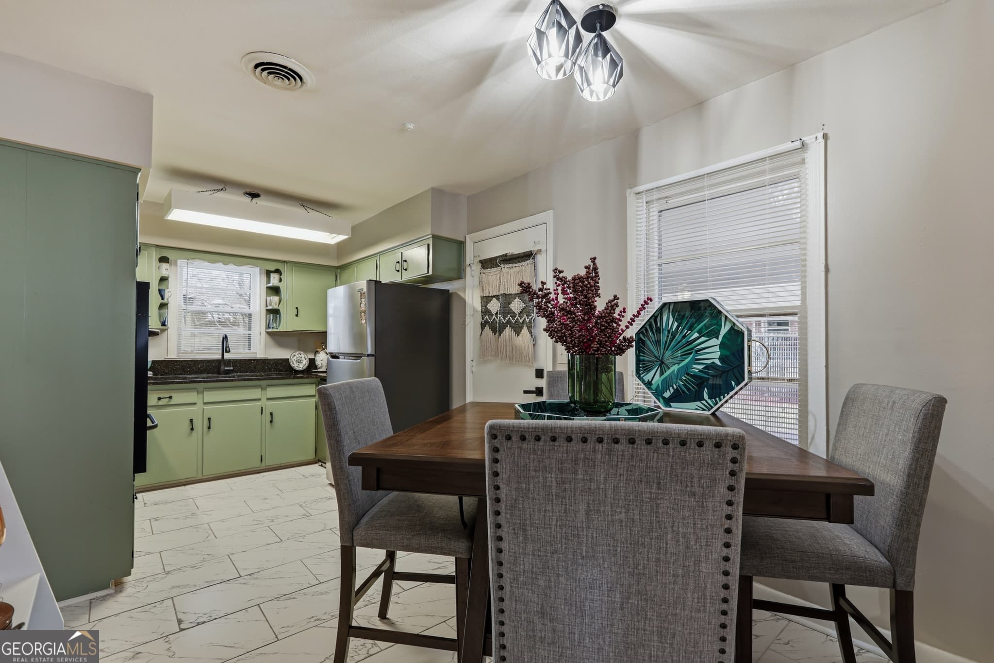 3 bedroom, 1 bathroom, 1,058 sq ft single family residence for sale at 4525 Sentry Street, Columbus, GA 31907 — photo 5