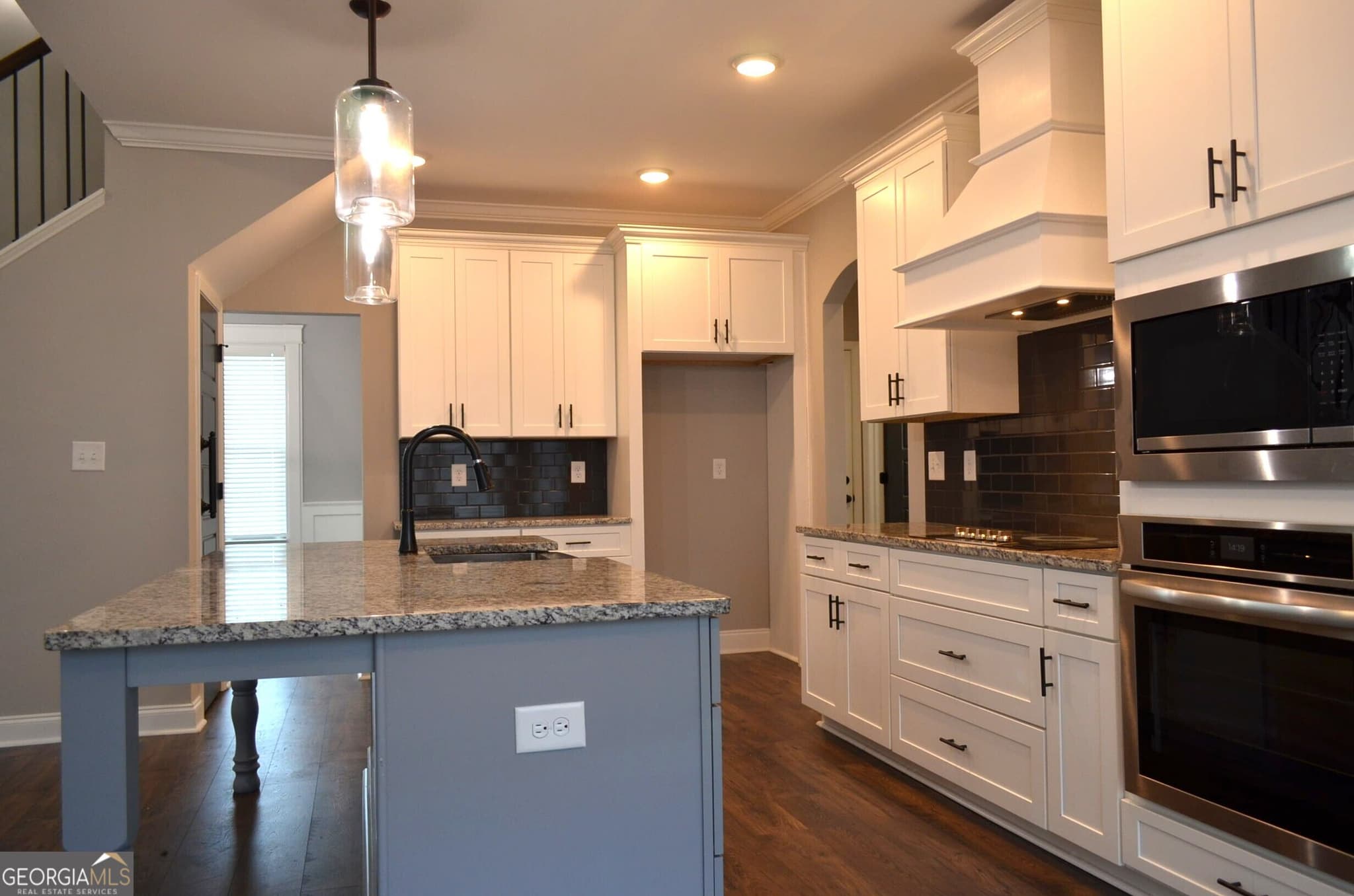 4 bedroom, 3 bathroom, 2,470 sq ft single family residence for sale at 517 Capers Lane, Lizella, GA 31052 — photo 7