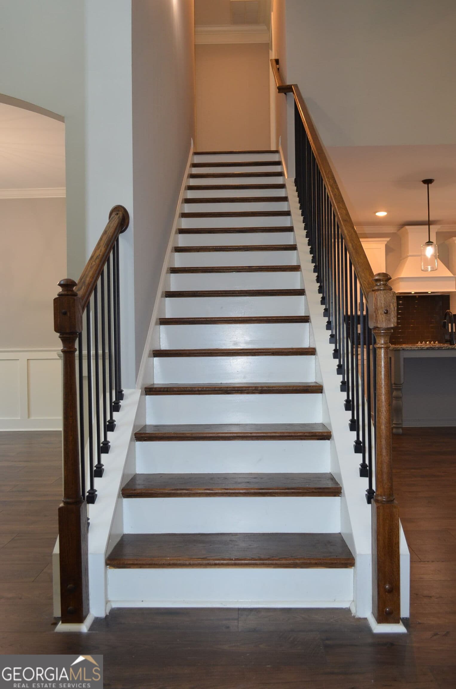 4 bedroom, 3 bathroom, 2,470 sq ft single family residence for sale at 517 Capers Lane, Lizella, GA 31052 — photo 3
