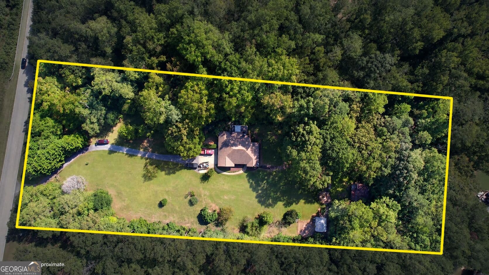 4 bedroom, 3 bathroom, 3,096 sq ft single family residence for sale at 800 Lester Mill Road, Locust Grove, GA 30248 — photo 3