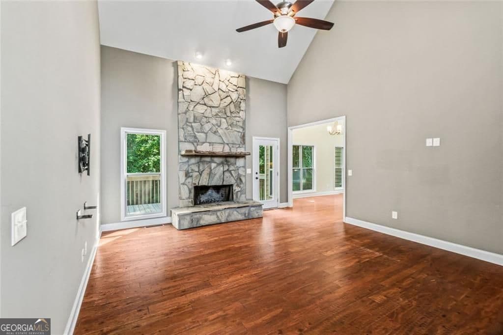 4 bedroom, 3 bathroom, 2,387 sq ft single family residence for sale at 173 Dawson Manor Drive, Dawsonville, GA 30534 — photo 7