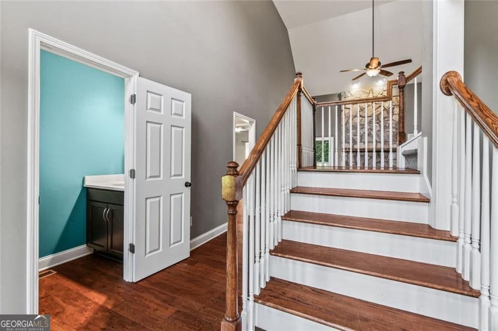 4 bedroom, 3 bathroom, 2,387 sq ft single family residence for sale at 173 Dawson Manor Drive, Dawsonville, GA 30534 — photo 4