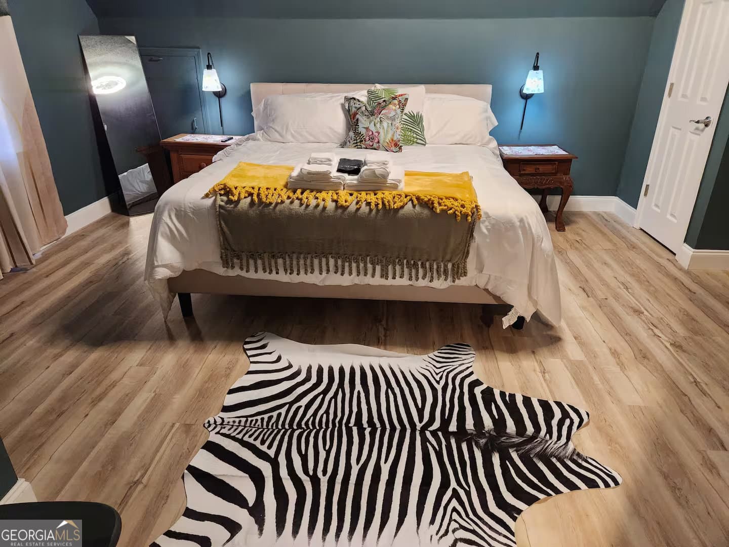 4 bedroom, 2.5 bathroom single family residence for rent at 101 Everhill, Peachtree City, GA 30269 for $4,815 a month — photo 3