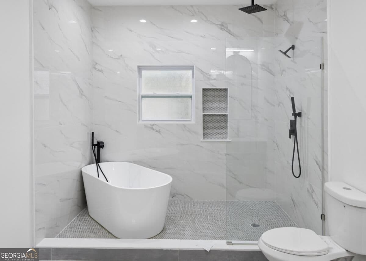4 bedroom, 3 bathroom, 1,903 sq ft single family residence for sale at 1430 Fairbanks Street, Atlanta, GA 30310 — photo 9
