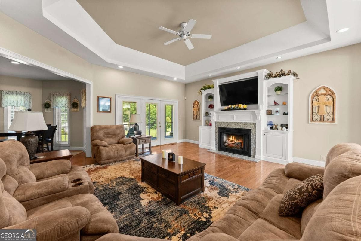 4 bedroom, 3 bathroom, 6,428 sq ft single family residence for sale at 1121 Beacon Light Road, Hartwell, GA 30643 — photo 8