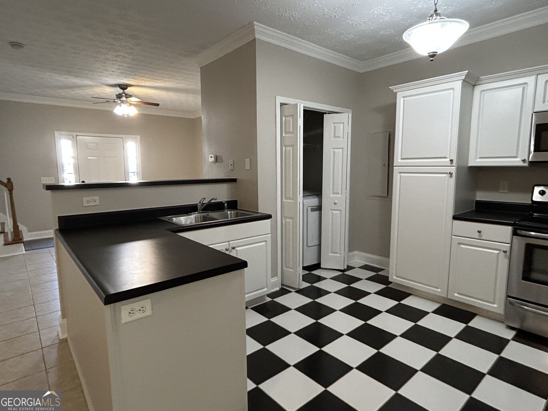 2 bedroom, 2.5 bathroom, 1,450 sq ft condominium for rent at 24 Intown Place, Fayetteville, GA 30214 for $1,595 a month — photo 10