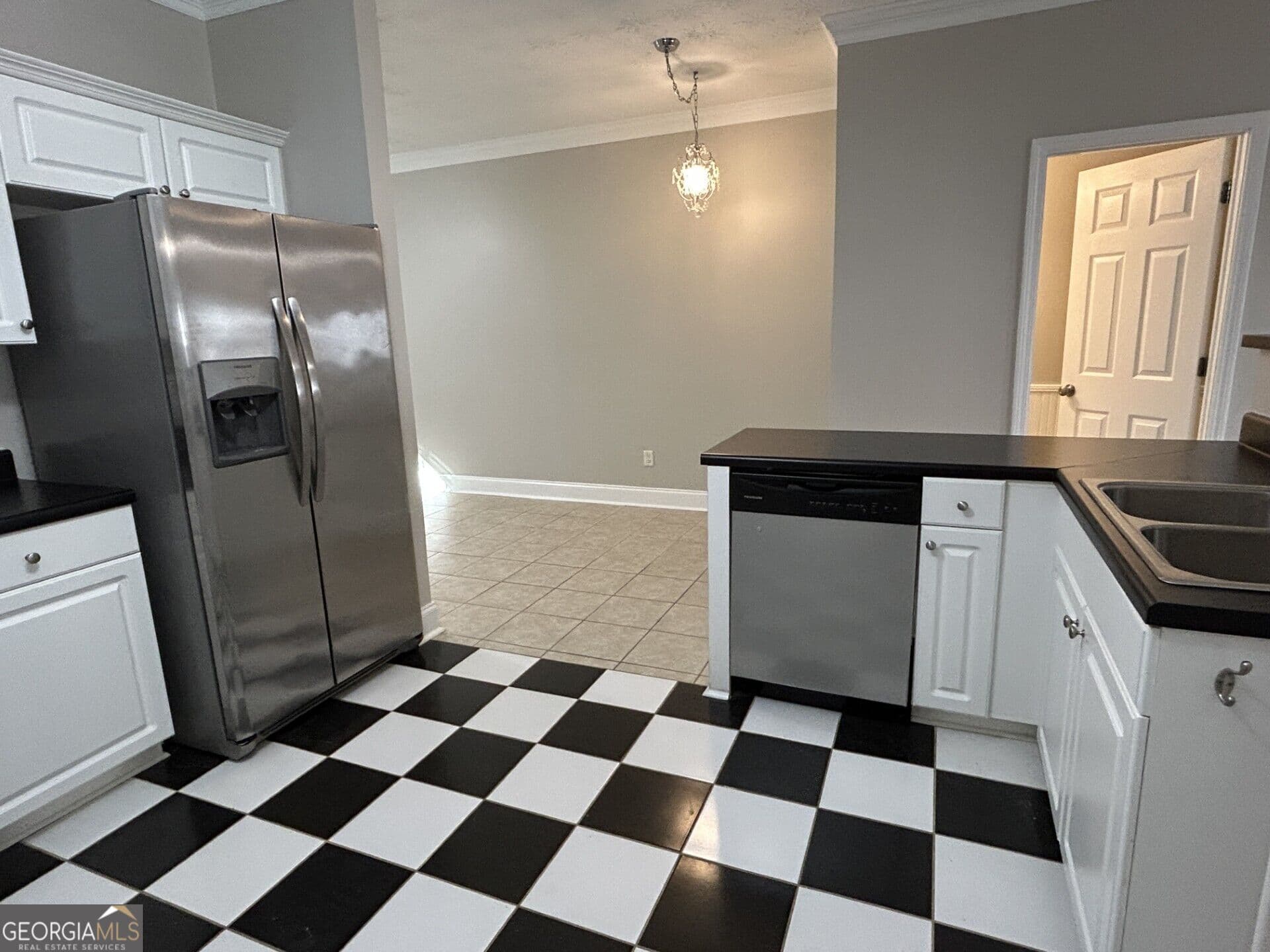 2 bedroom, 2.5 bathroom, 1,450 sq ft condominium for rent at 24 Intown Place, Fayetteville, GA 30214 for $1,595 a month — photo 8