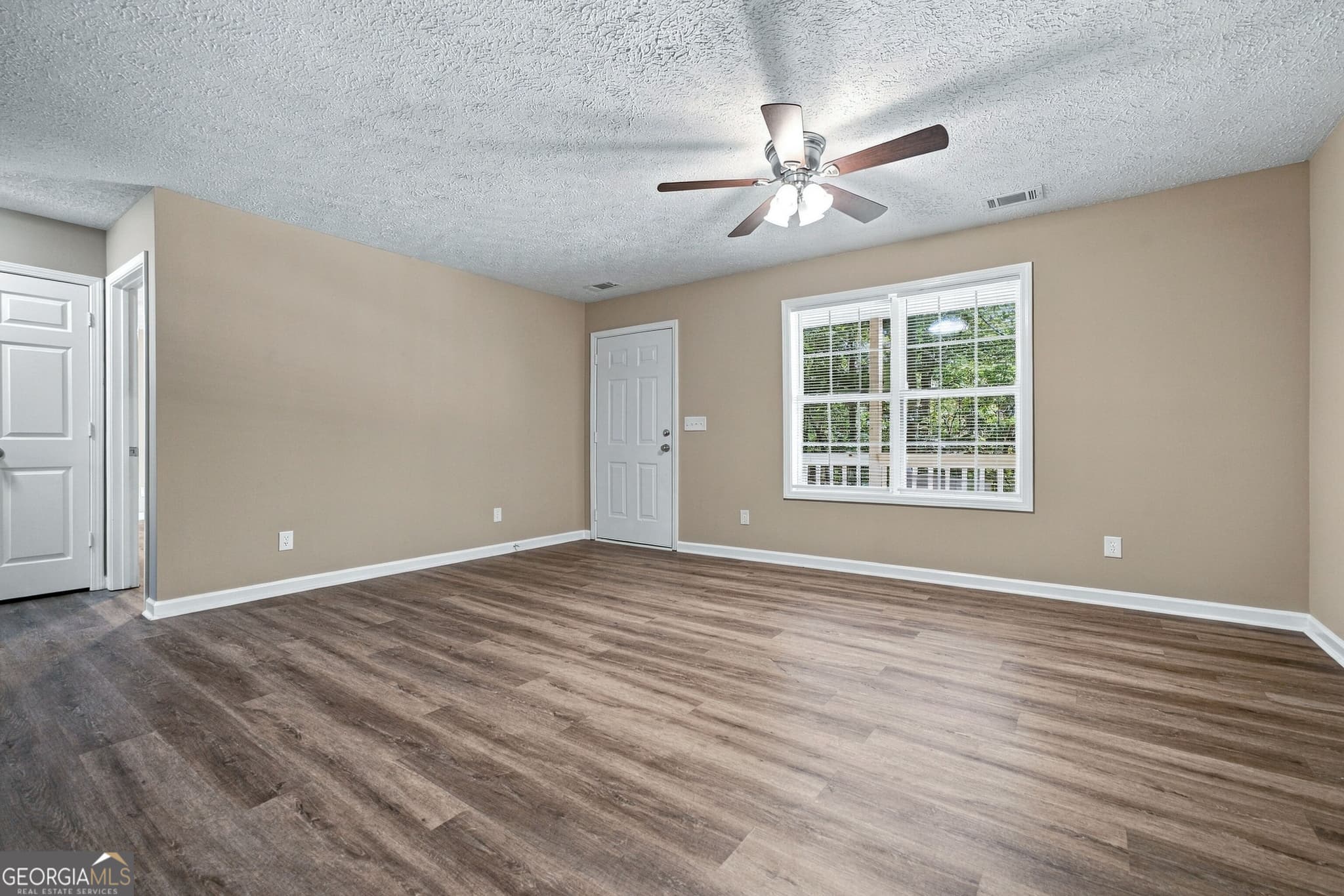 2 bedroom, 1 bathroom, 910 sq ft single family residence for sale at 78 Creekside Trail, Ellijay, GA 30540 — photo 6