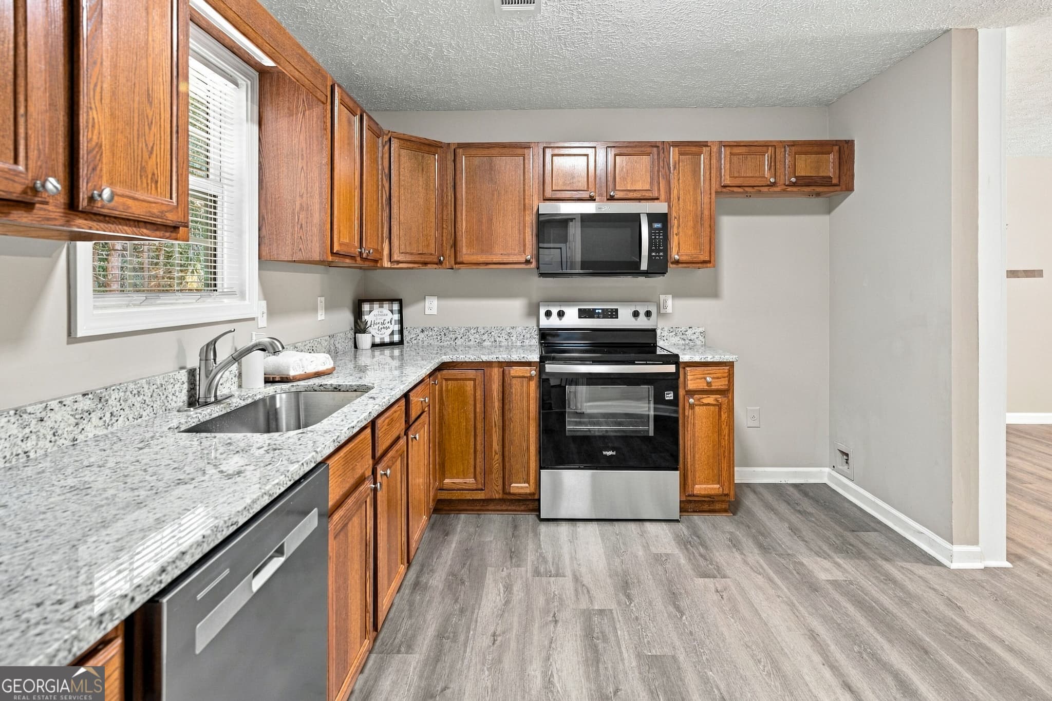 2 bedroom, 1 bathroom, 910 sq ft single family residence for sale at 78 Creekside Trail, Ellijay, GA 30540 — photo 8