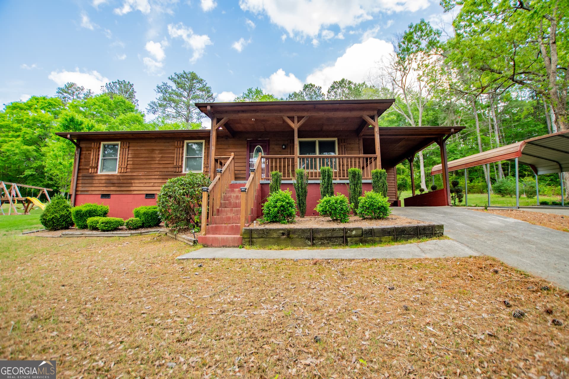 4 bedroom, 2 bathroom, 1,560 sq ft single family residence sold at 441 Cason Road, Cedartown, GA 30125