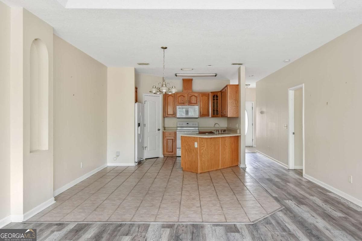 2 bedroom, 2 bathroom, 1,281 sq ft single family residence for sale at 322 Stone Mill Drive, Brunswick, GA 31520 — photo 10