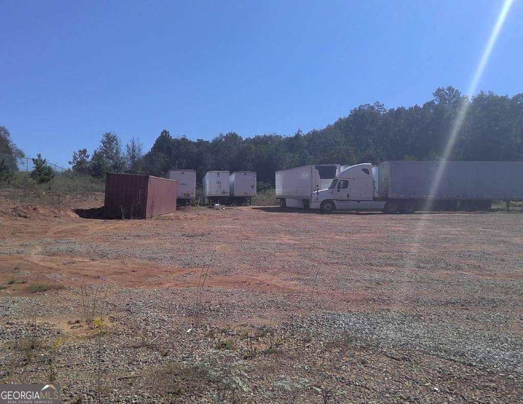 commercial for sale at 111 Hudson Industrial Drive, Griffin, GA 30224 — photo 6