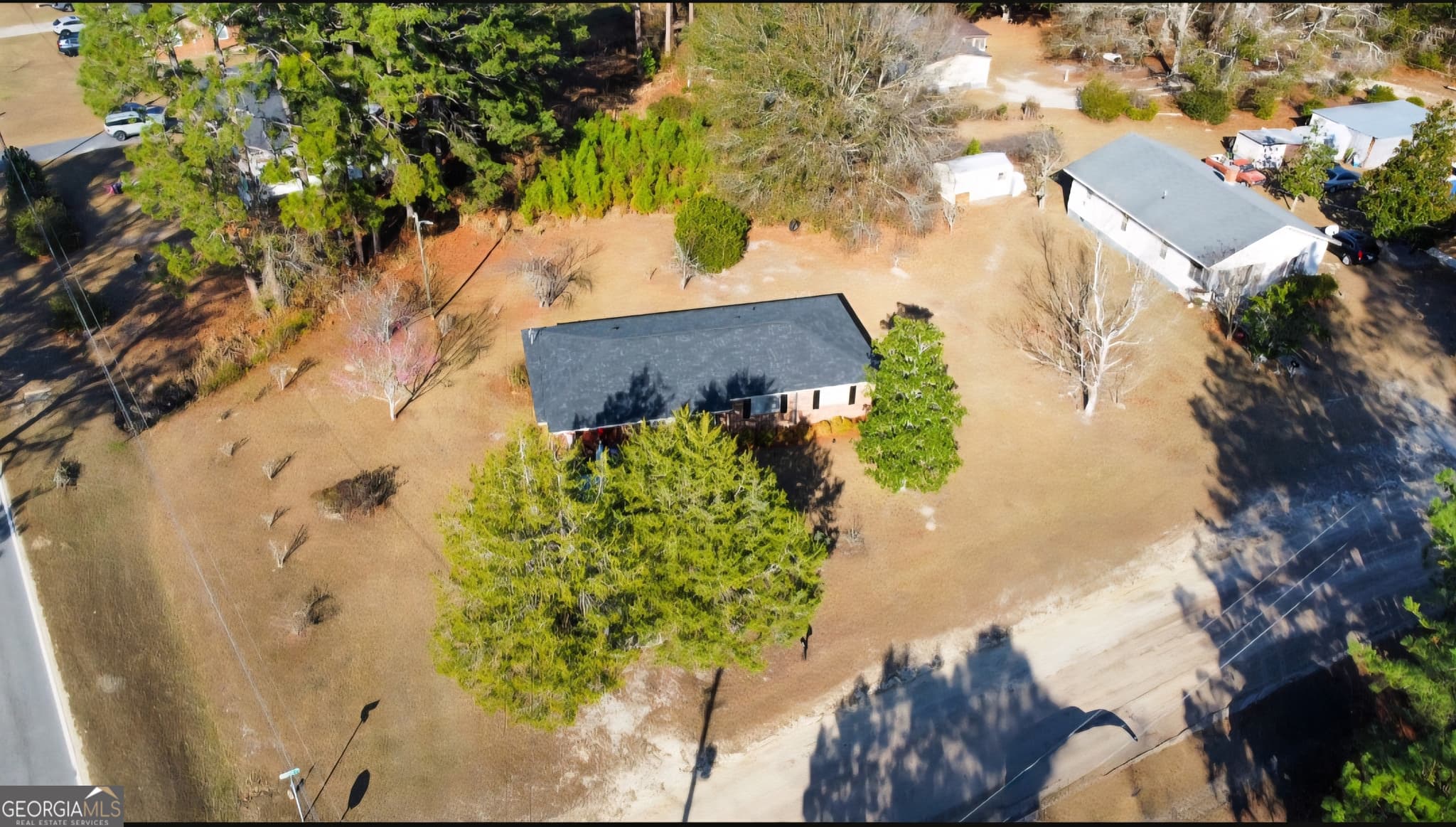 3 bedroom, 1 bathroom, 1,075 sq ft single family residence sold at 200 Ellis Street, Metter, GA 30439