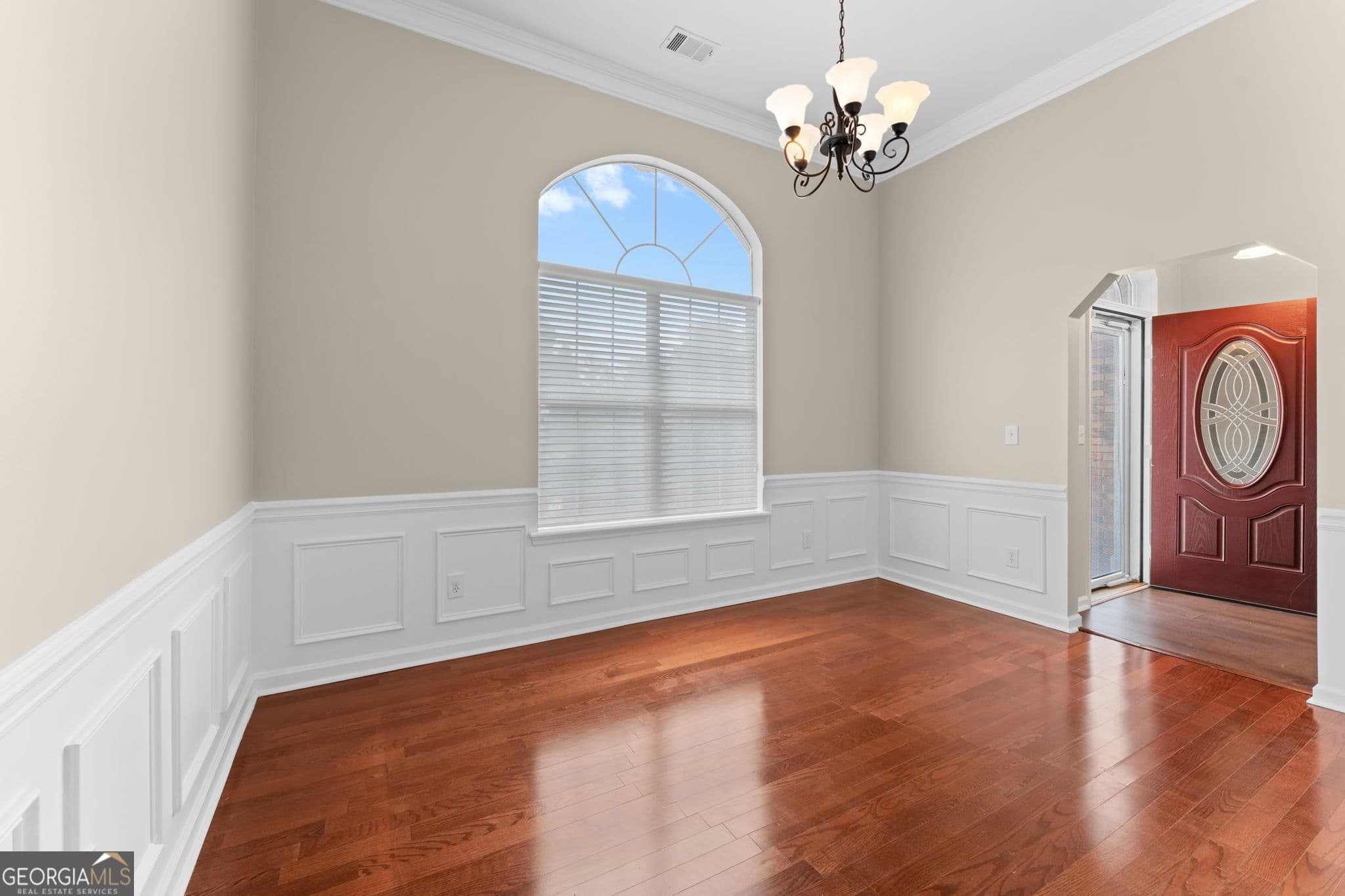 3 bedroom, 2.5 bathroom, 2,221 sq ft single family residence for sale at 302 Jubilee Circle, Bonaire, GA 31005 — photo 6