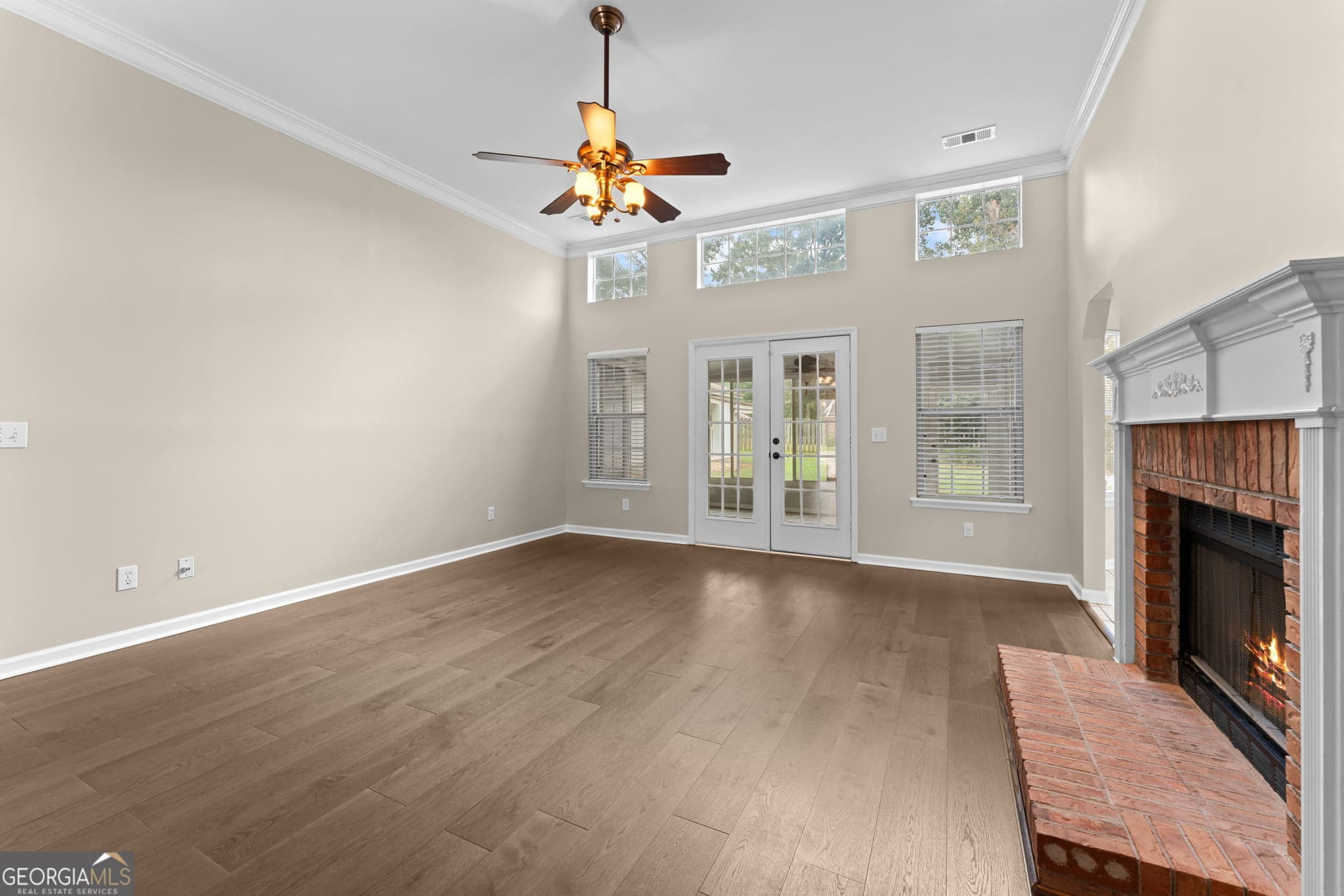 3 bedroom, 2.5 bathroom, 2,221 sq ft single family residence for sale at 302 Jubilee Circle, Bonaire, GA 31005 — photo 9