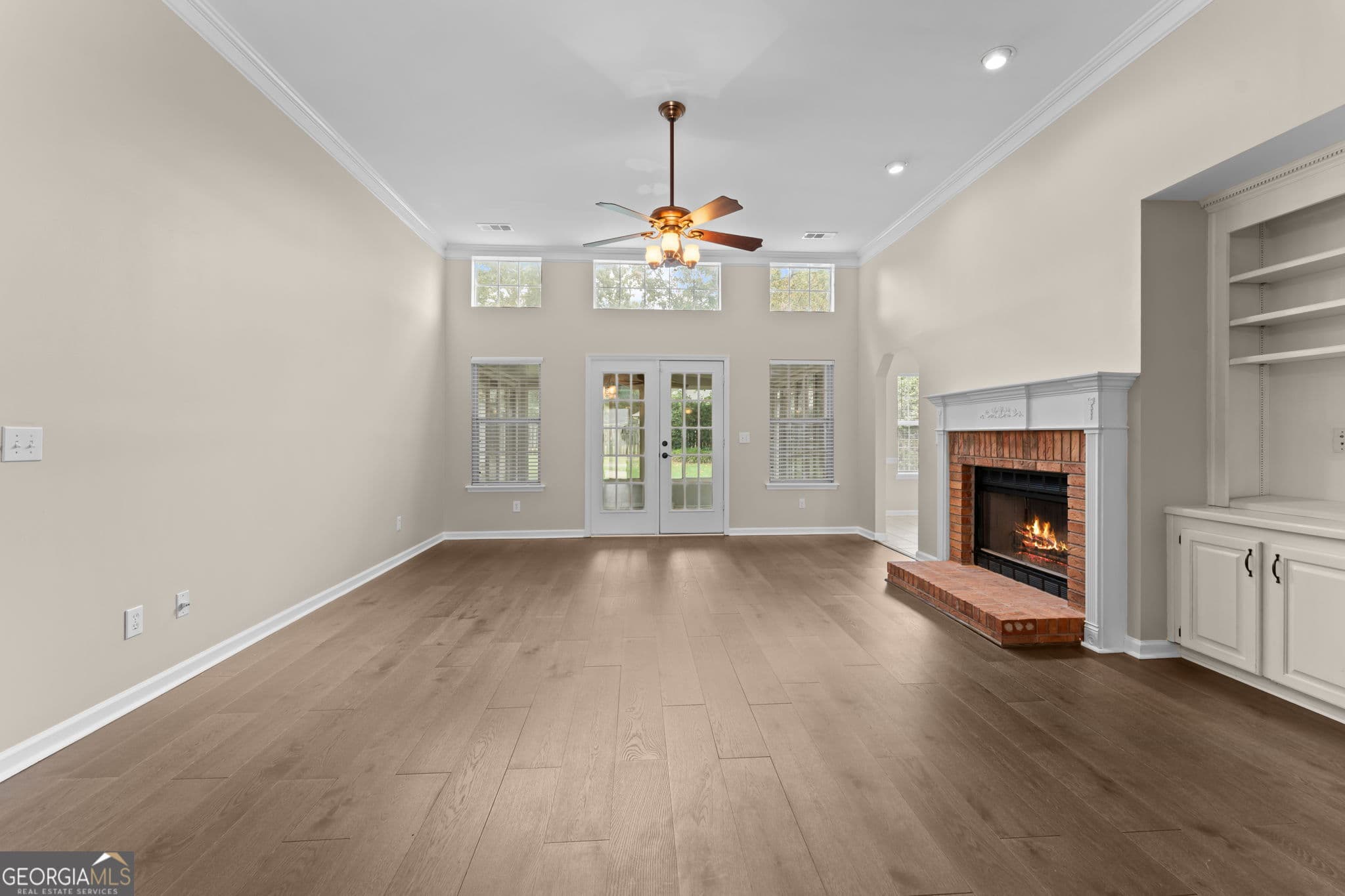 3 bedroom, 2.5 bathroom, 2,221 sq ft single family residence for sale at 302 Jubilee Circle, Bonaire, GA 31005 — photo 8