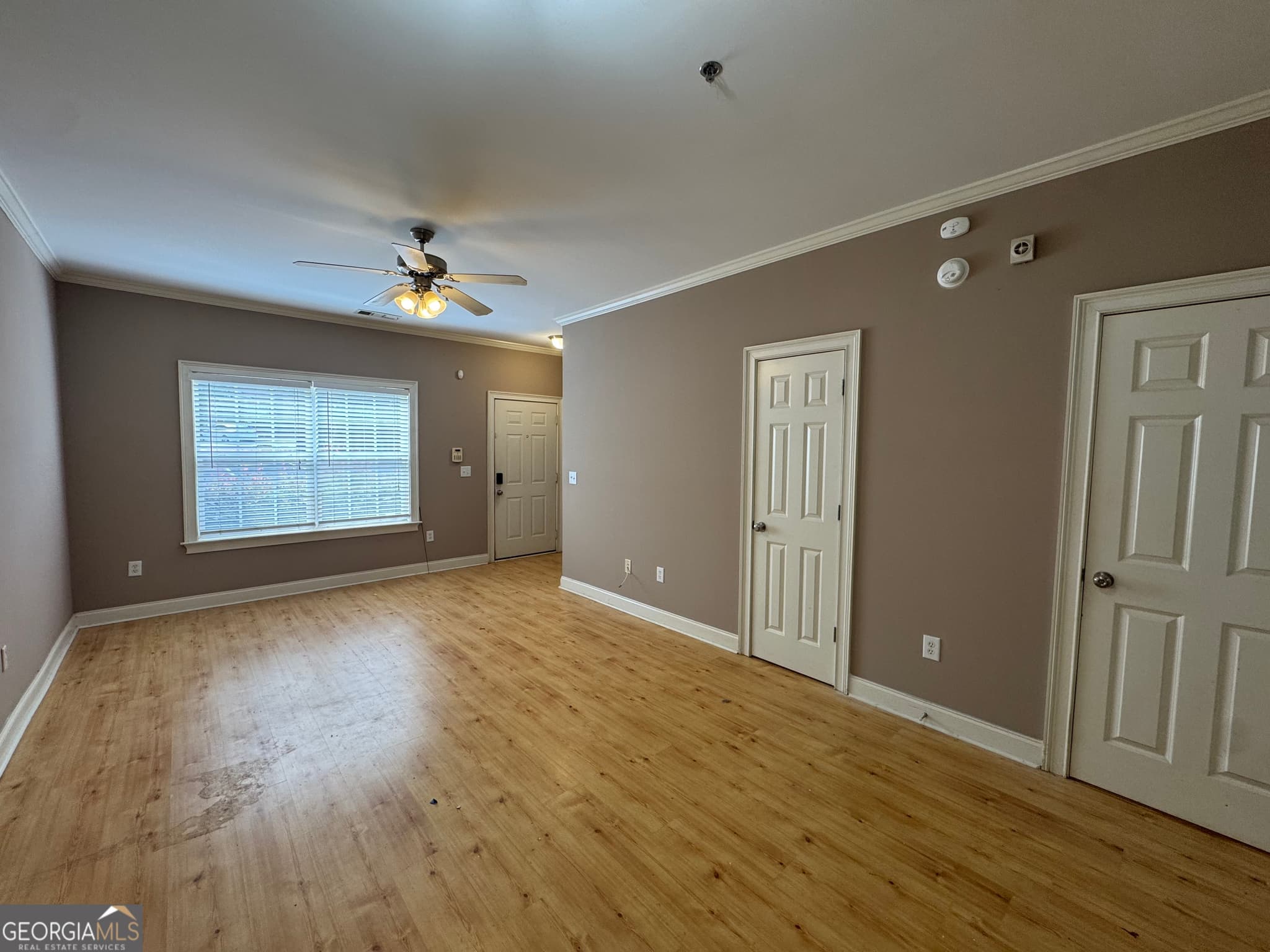 2 bedroom, 2.5 bathroom, 1,184 sq ft townhouse for rent at 460 Barnett Shoals Road F6, Athens, GA 30605 for $1,525 a month — photo 4