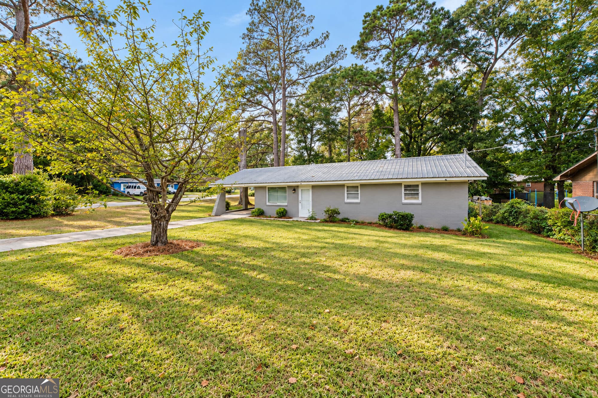 3 bedroom, 1.5 bathroom, 2,184 sq ft single family residence for sale at 101 Magnolia Avenue, Warner Robins, GA 31093 — photo 6