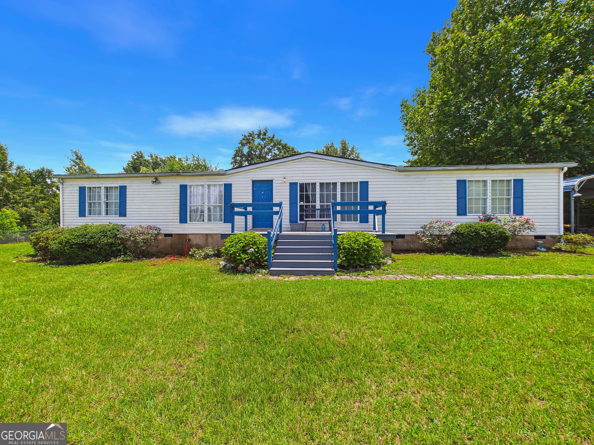 3 bedroom, 2 bathroom, 1,836 sq ft manufactured home,single family residence for sale at 360 Hayes Road, Byron, GA 31008 — photo 2