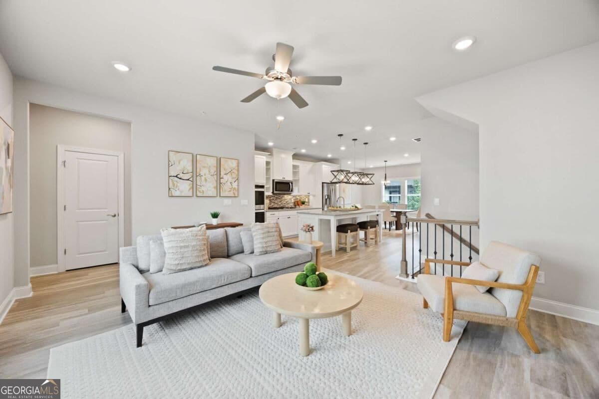 4 bedroom, 3.5 bathroom, 2,175 sq ft townhouse for rent at 504 Hampton Crossing, Woodstock, GA 30188 for $2,650 a month — photo 7