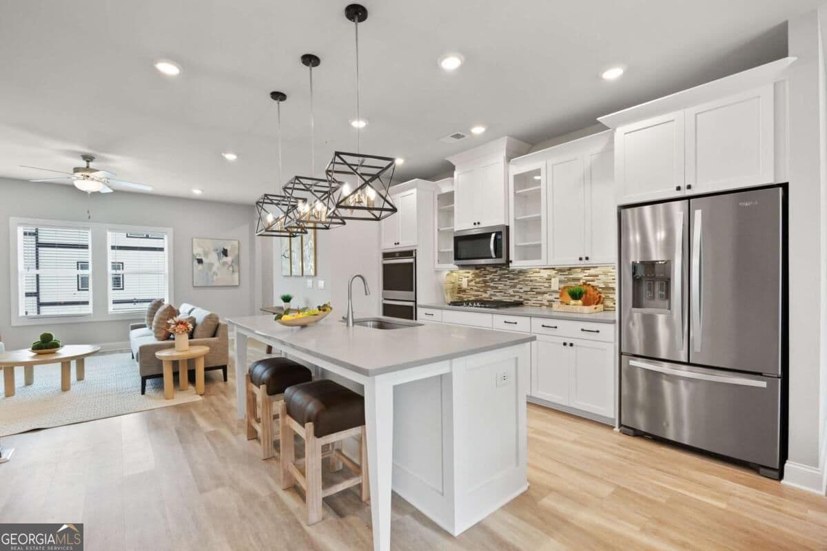 4 bedroom, 3.5 bathroom, 2,175 sq ft townhouse for rent at 504 Hampton Crossing, Woodstock, GA 30188 for $2,650 a month — photo 9