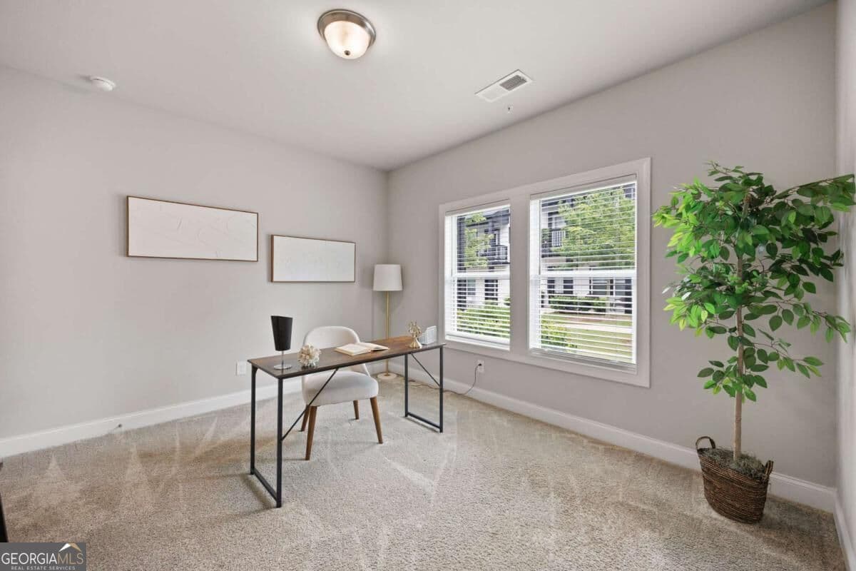 4 bedroom, 3.5 bathroom, 2,175 sq ft townhouse for rent at 504 Hampton Crossing, Woodstock, GA 30188 for $2,650 a month — photo 4