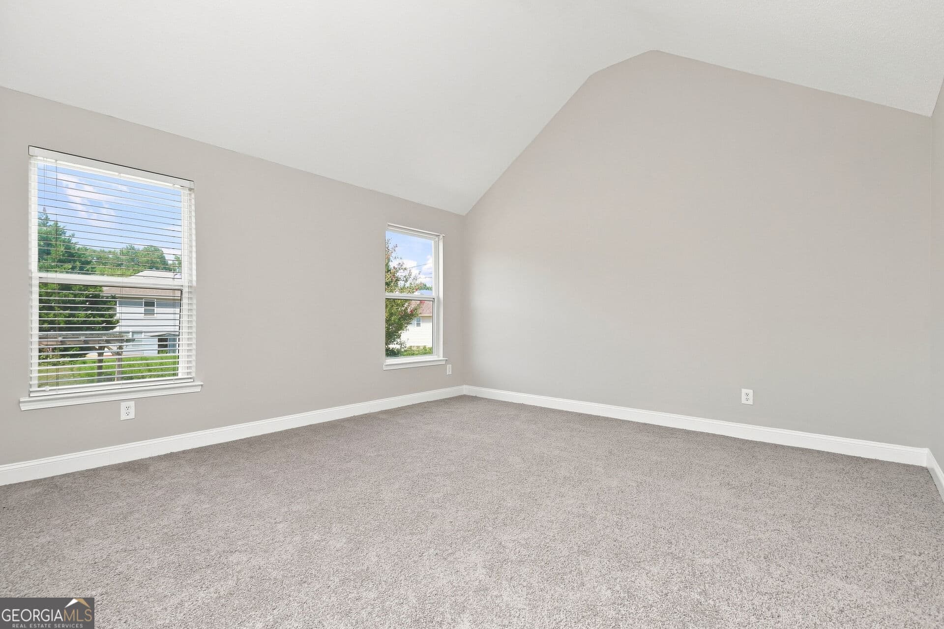 6 bedroom, 3 bathroom, 3,606 sq ft single family residence for sale at 406 Grier Drive, Locust Grove, GA 30248 — photo 7