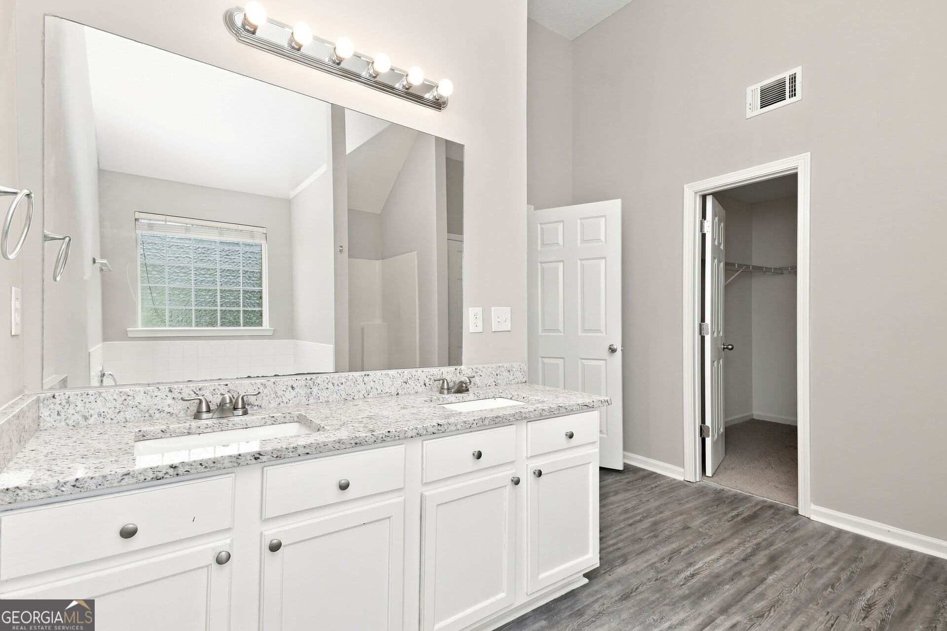 6 bedroom, 3 bathroom, 3,606 sq ft single family residence for sale at 406 Grier Drive, Locust Grove, GA 30248 — photo 10